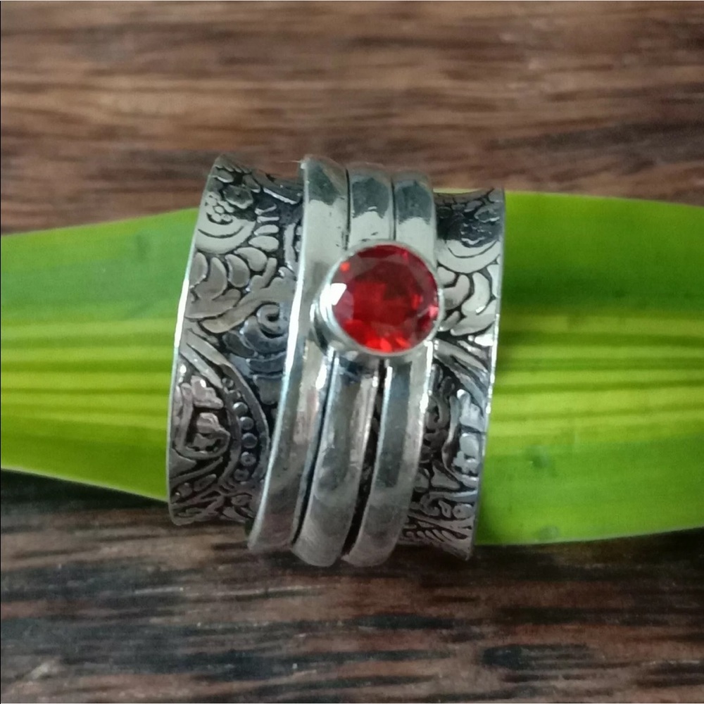 Silver meditation spinner rings with Gemstones - Picture 6 of 10